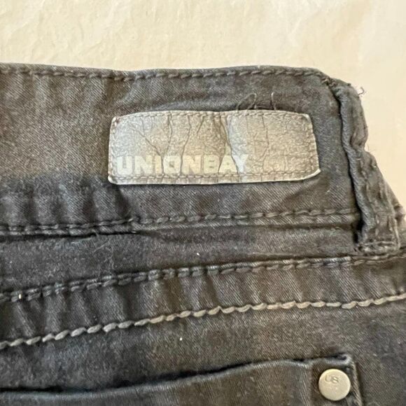 Unionbay, Black skinny jeans, size 11 - Picture 3 of 9